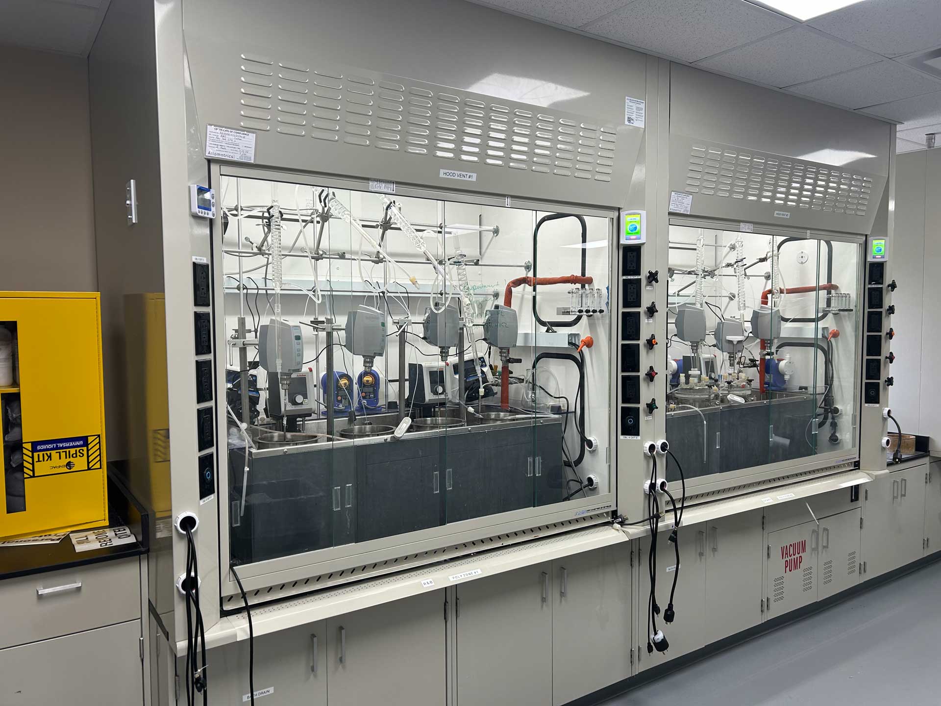 Eliminator Series bench top fume hoods